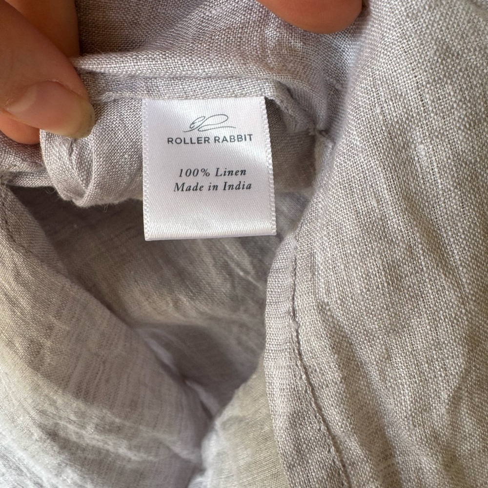 Roller Rabbit | Women's Ruffled Gray Linen Top | - Picture 4 of 5